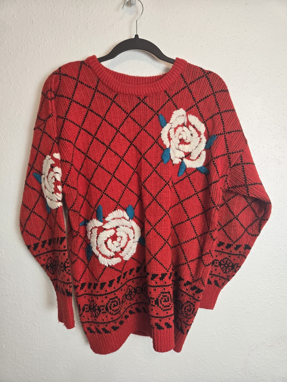 Red Floral Knit Sweater with Diamond Pattern Vintage